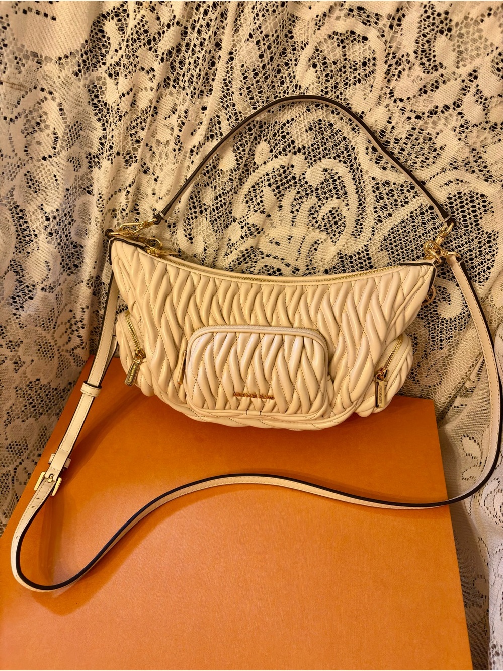 NWT Michael Kors Merritt Matelassé Convertible Crossbody Bag - Picture 7 of 12